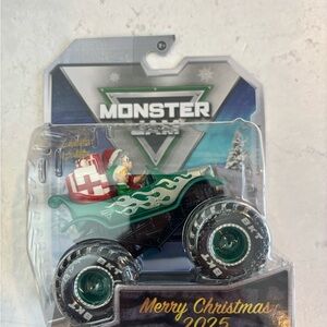 2025 Monster Jam Mrs. Clause 1:64 scale Monster Truck (1/3000) Limited edition